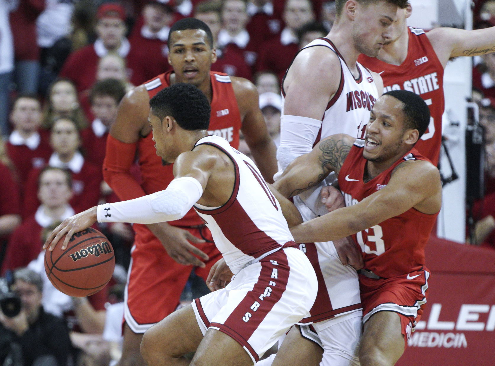 Badgers 70, Buckeyes 57
